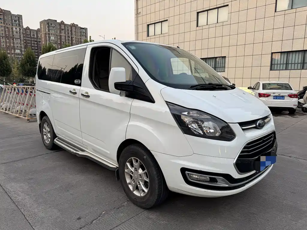 Ford Transit — миниатюра 3
