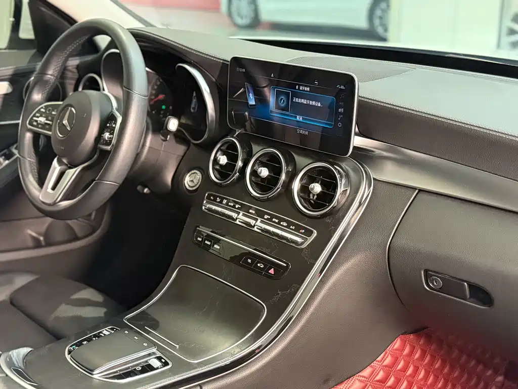 Mercedes-Benz C-Class — миниатюра 18
