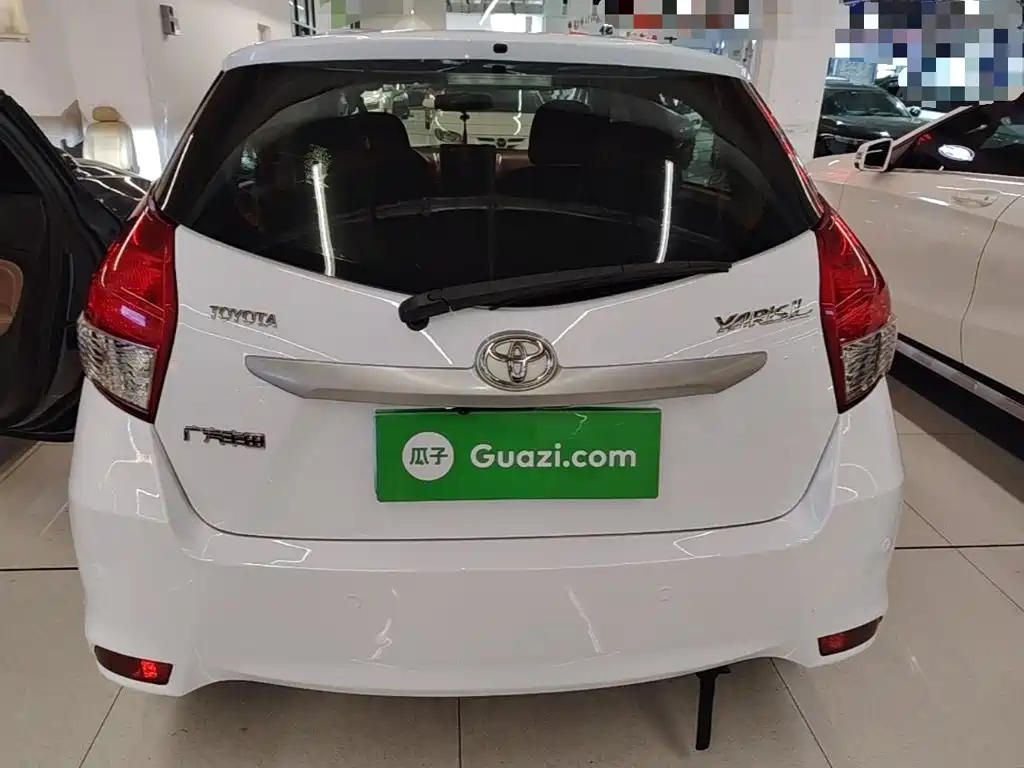 Toyota Yaris L — миниатюра 6