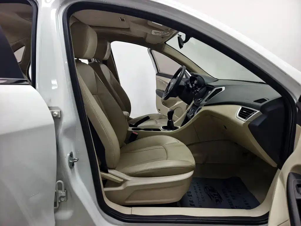 Chery Arrizo 7 — миниатюра 14