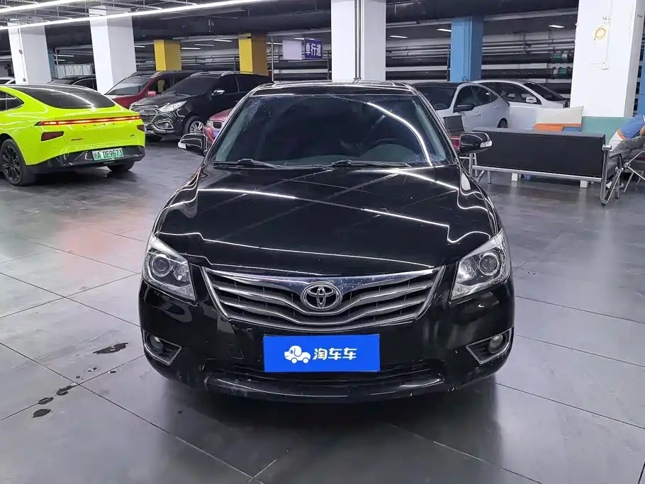 Toyota Camry — миниатюра 2