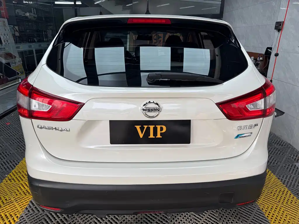 Nissan Qashqai — миниатюра 8