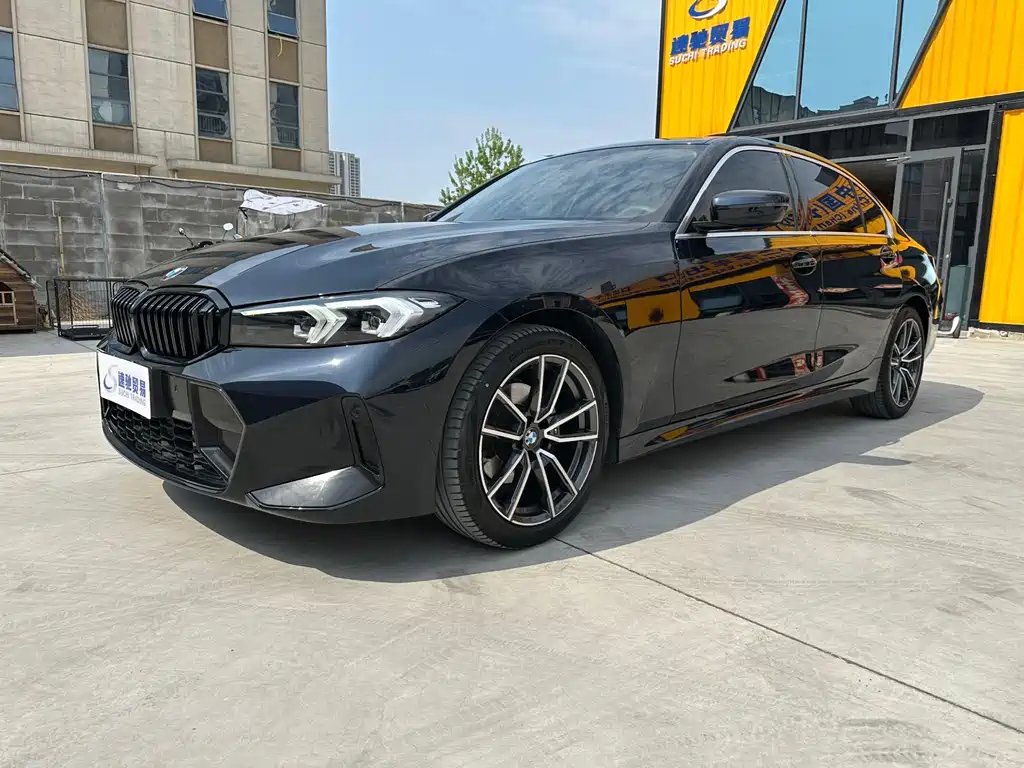 BMW 3 Series 2023