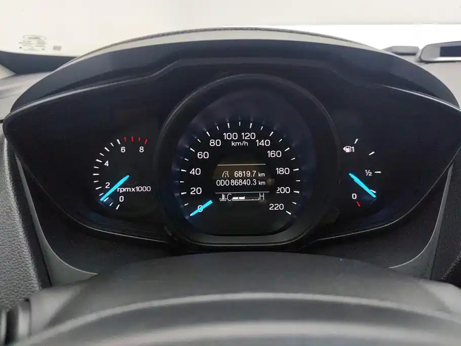 Ford Escort — миниатюра 14
