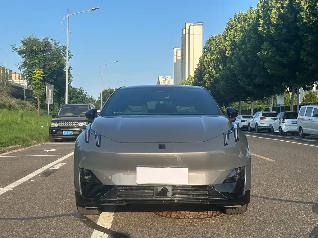 Lynk & Co Z20 — миниатюра 2