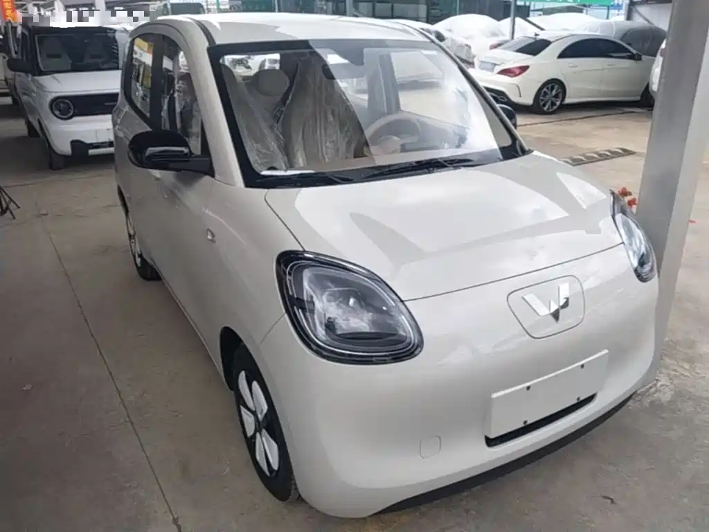Wuling MINIEV — миниатюра 4