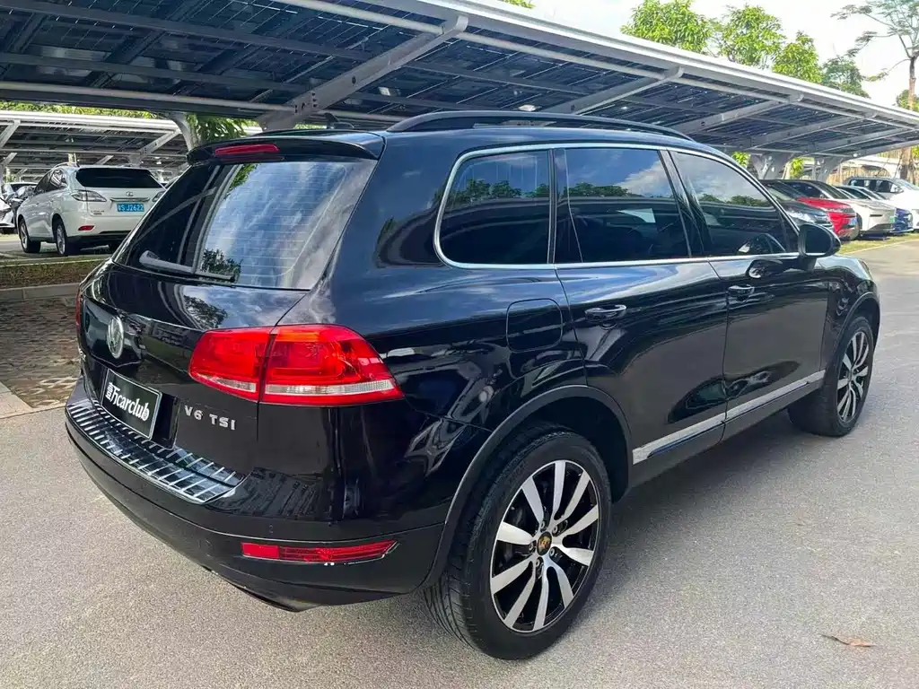 Volkswagen Touareg — миниатюра 13