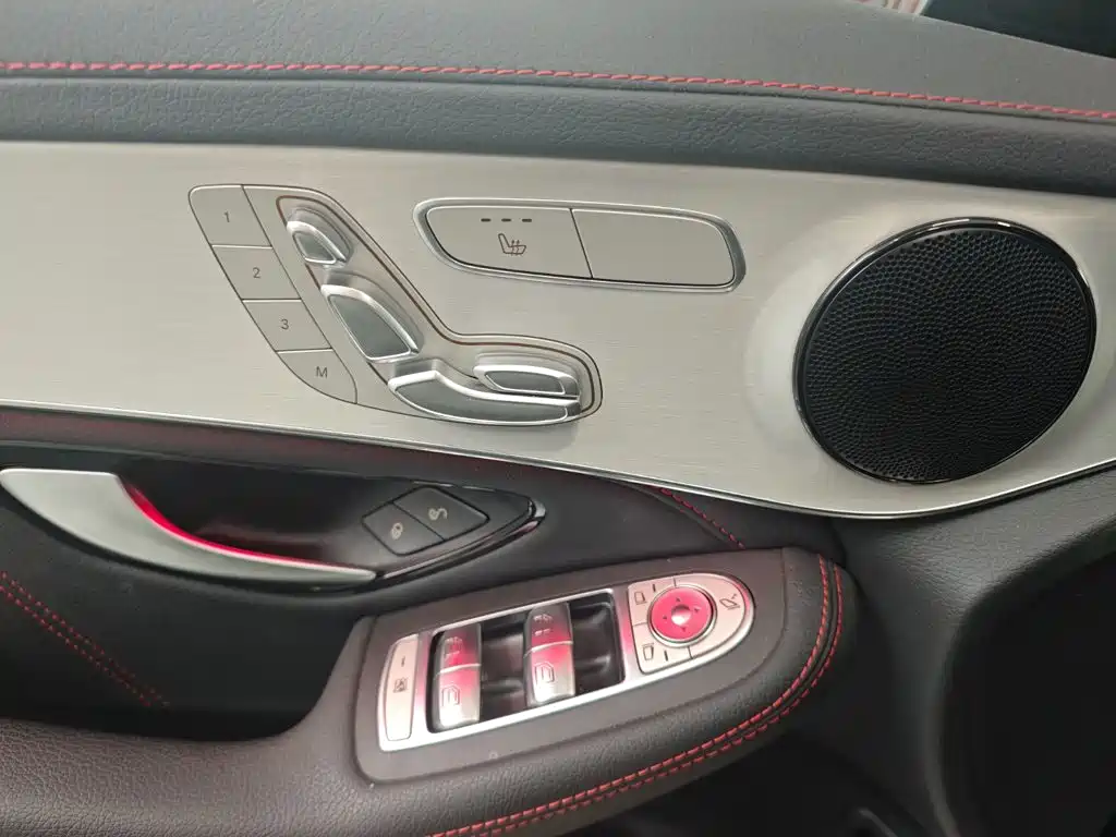 Mercedes-Benz GLC AMG — миниатюра 11