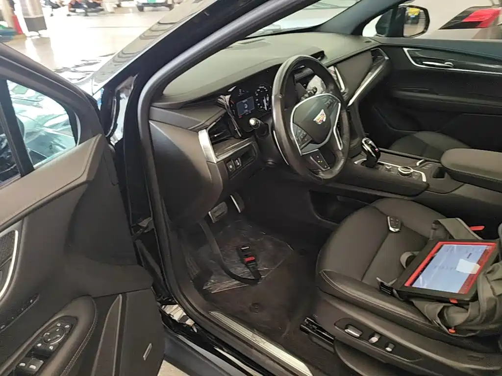 Cadillac XT5 — миниатюра 16