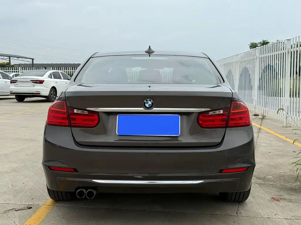 BMW 3 Series — миниатюра 5