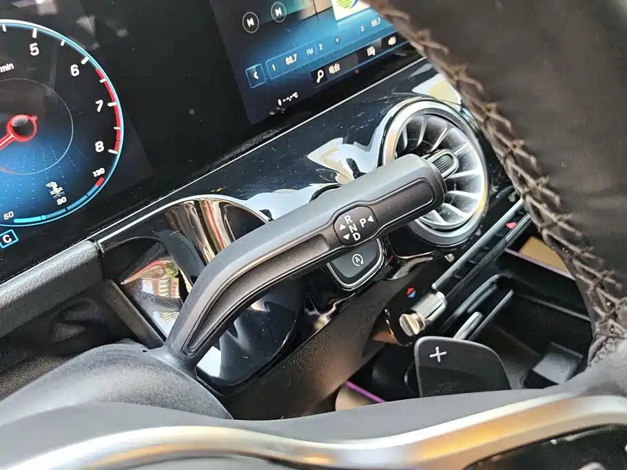 Mercedes-Benz GLA — миниатюра 16