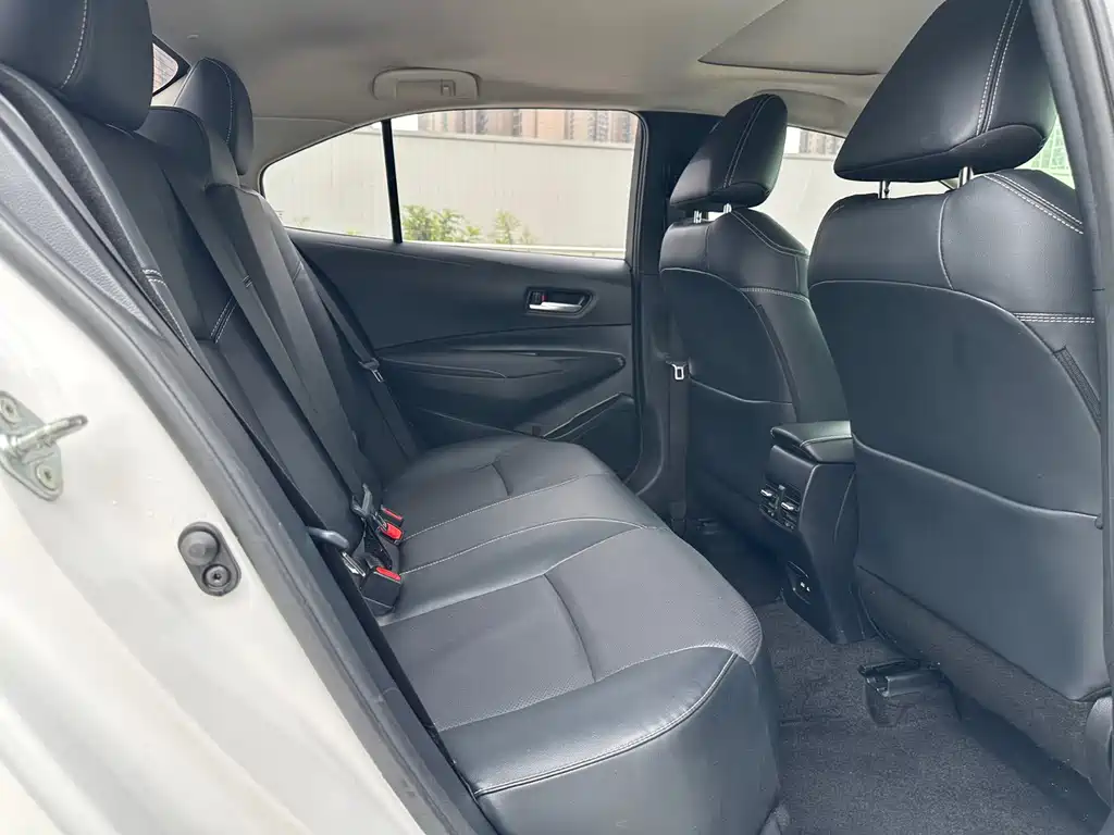 Toyota Corolla — миниатюра 18