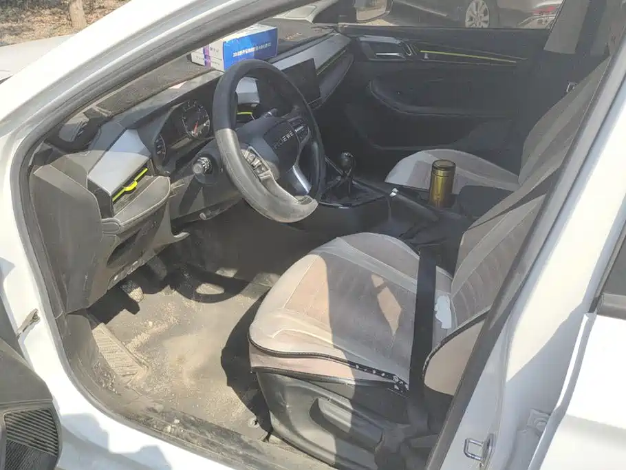 Roewe i5 — миниатюра 9