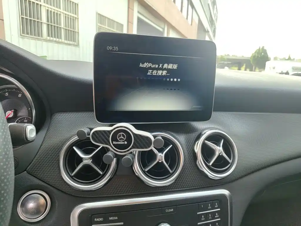 Mercedes-Benz GLA — миниатюра 18
