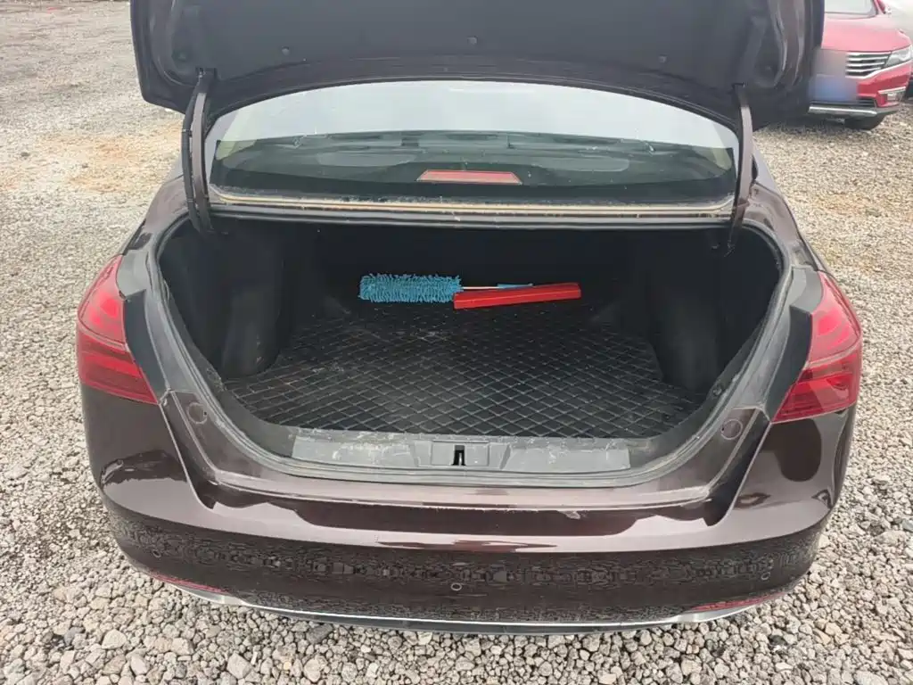 Geely Emgrand — миниатюра 19