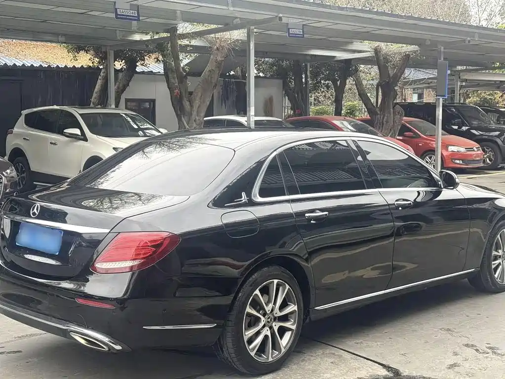 Mercedes-Benz E-Class E 2016 E 300 L Sport Fashion