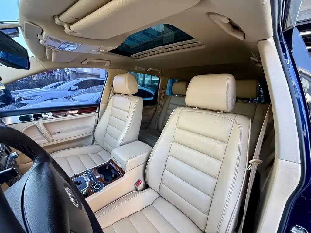 Volkswagen Touareg — миниатюра 19