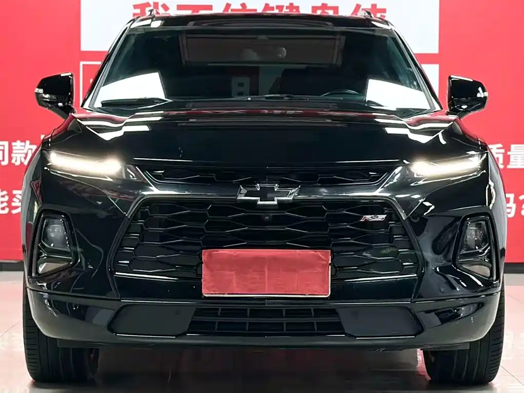 Chevrolet Blazer — миниатюра 3