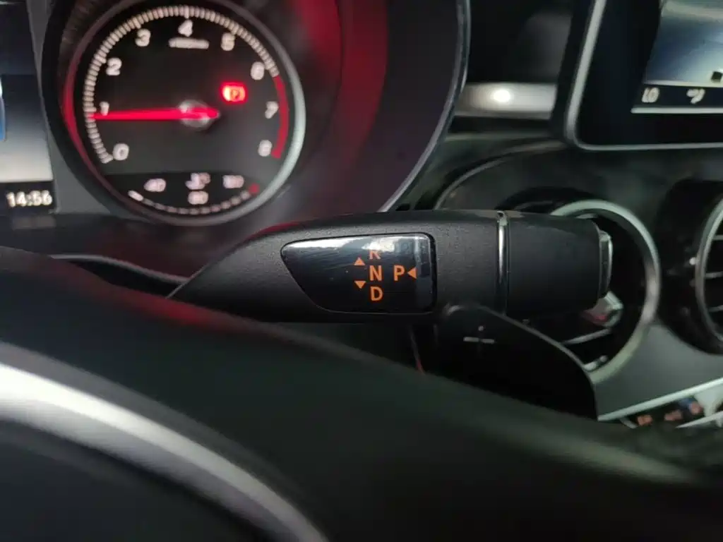 Mercedes-Benz C-Class — миниатюра 14