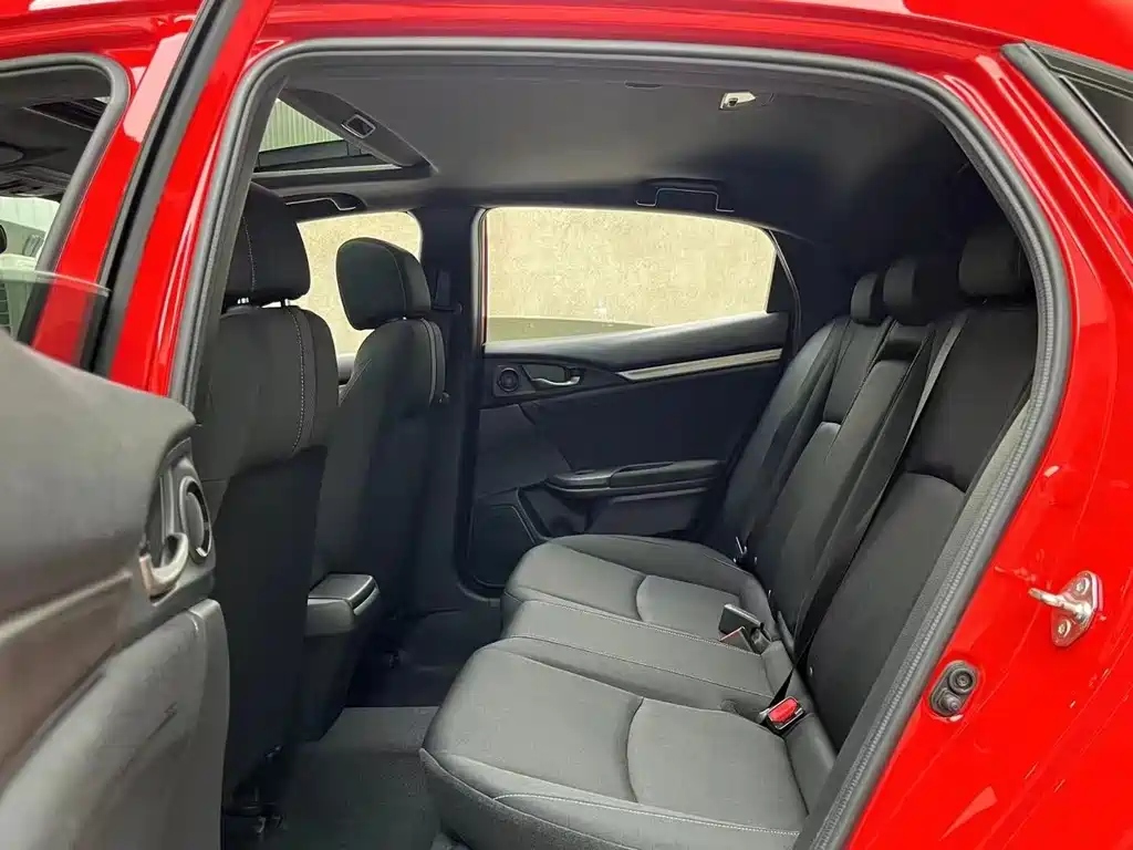 Honda Civic 2021 HATCHBACK 220TURBO CVT