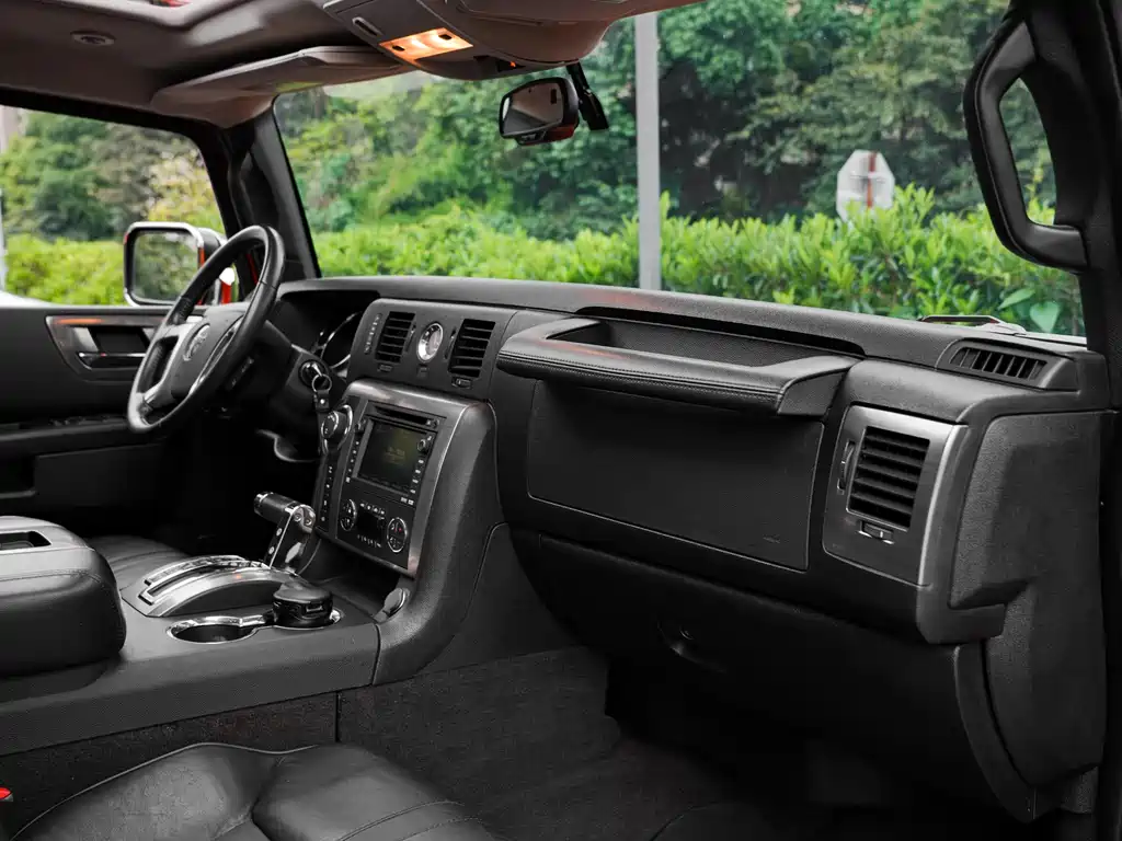 Hummer H2 2008 6.2 AT
