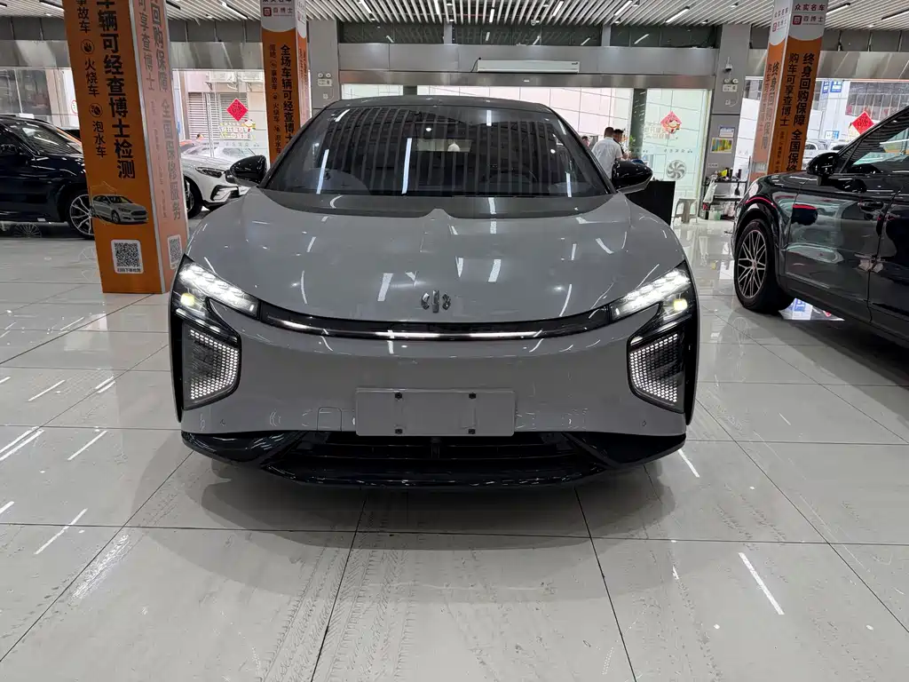HiPhi HiPhi X 2021 Flagship 6 мест