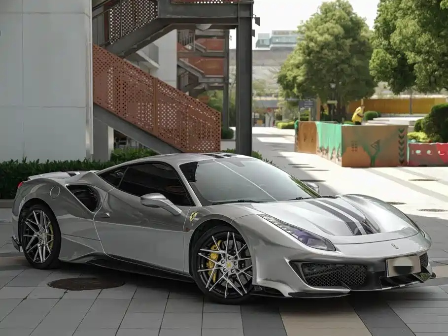 Ferrari 488 — миниатюра 3