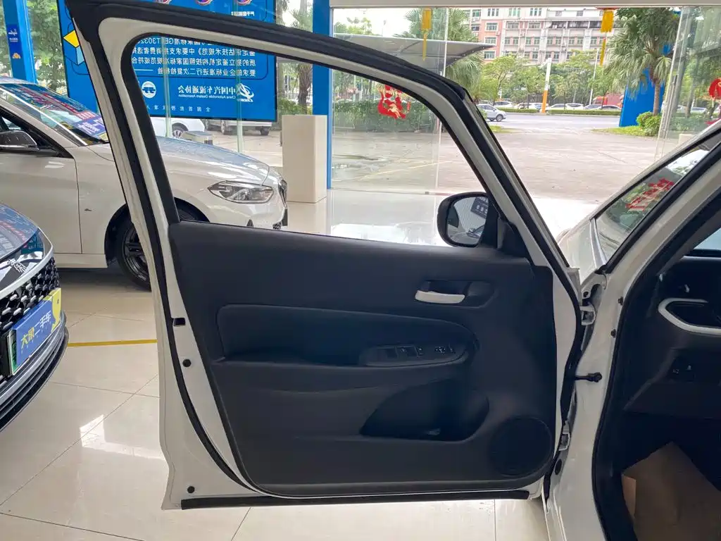Honda Fit — миниатюра 4