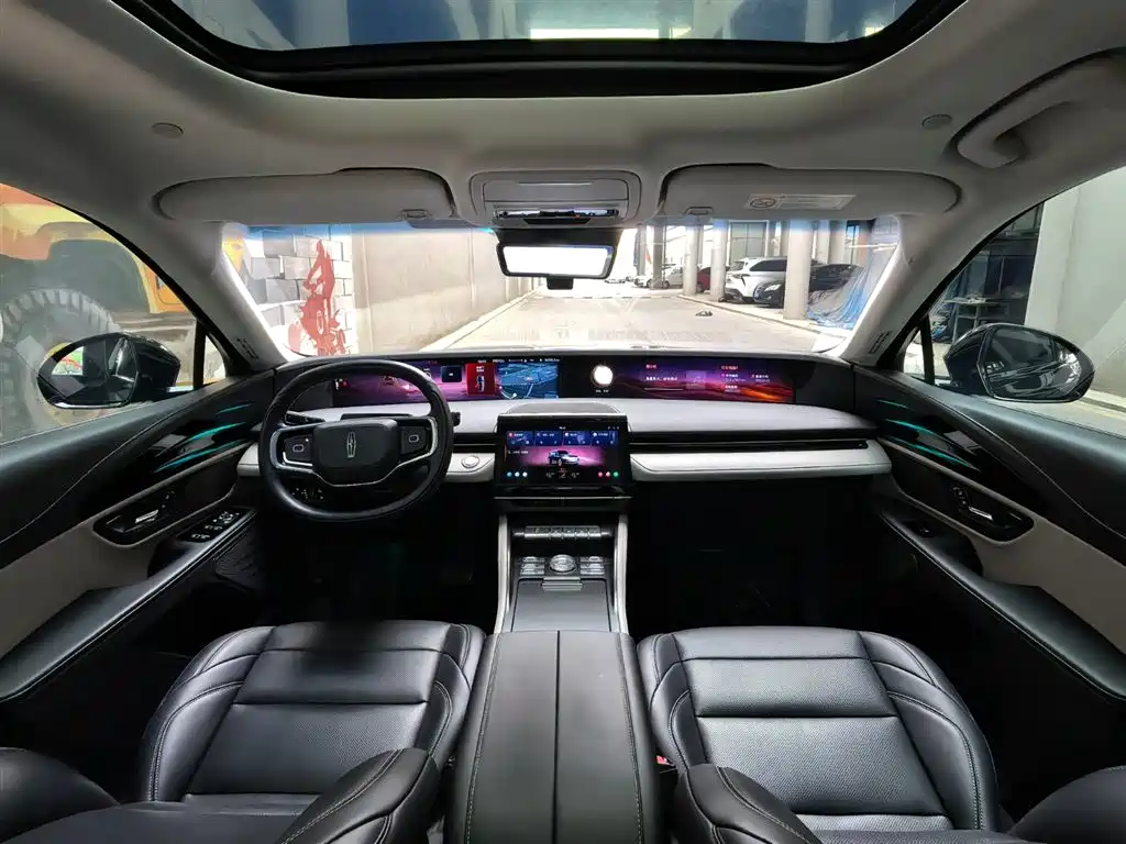 Lincoln Nautilus 2023 2.0T Premium