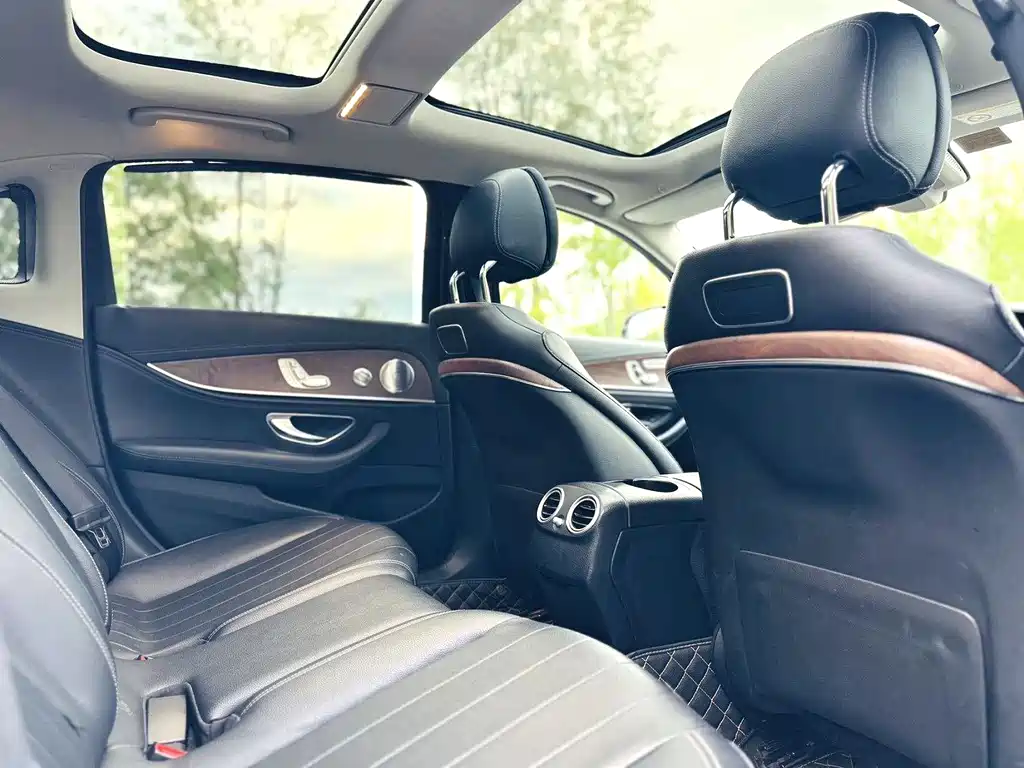Mercedes-Benz E-Class E 2018 E 300 L Luxury