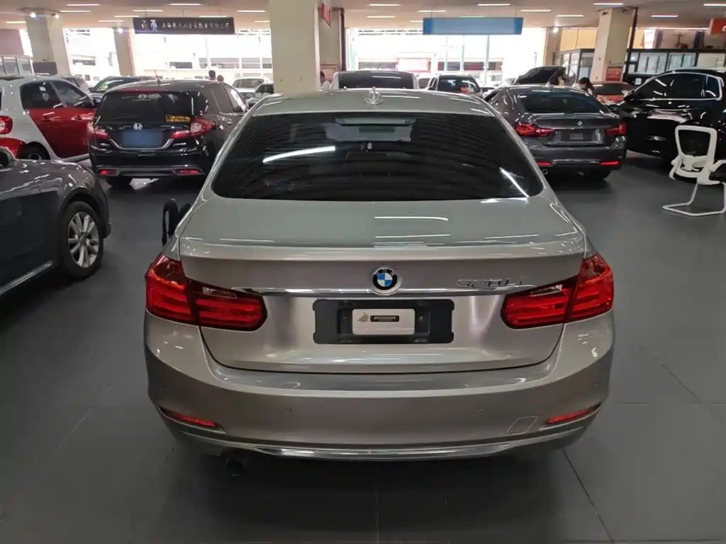 BMW 3 Series — миниатюра 6