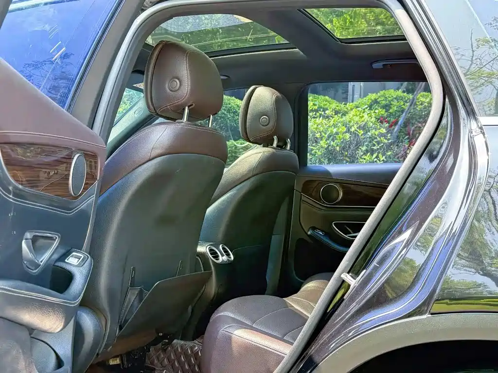 Mercedes-Benz GLC — миниатюра 11