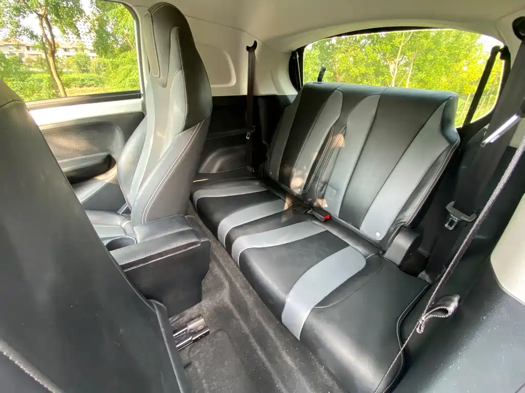 Roewe Clever — миниатюра 11