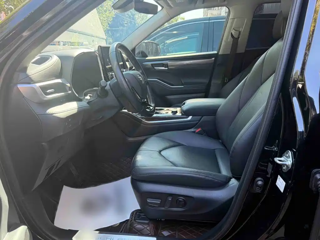 Toyota Highlander — миниатюра 21