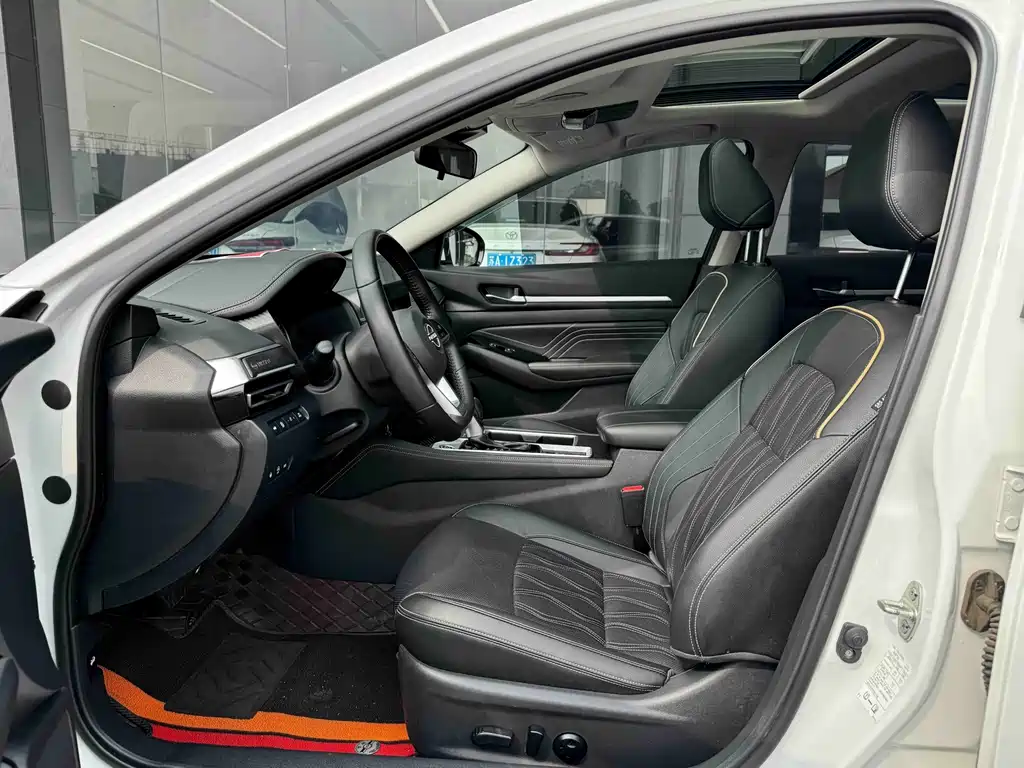 Nissan Teana — миниатюра 3