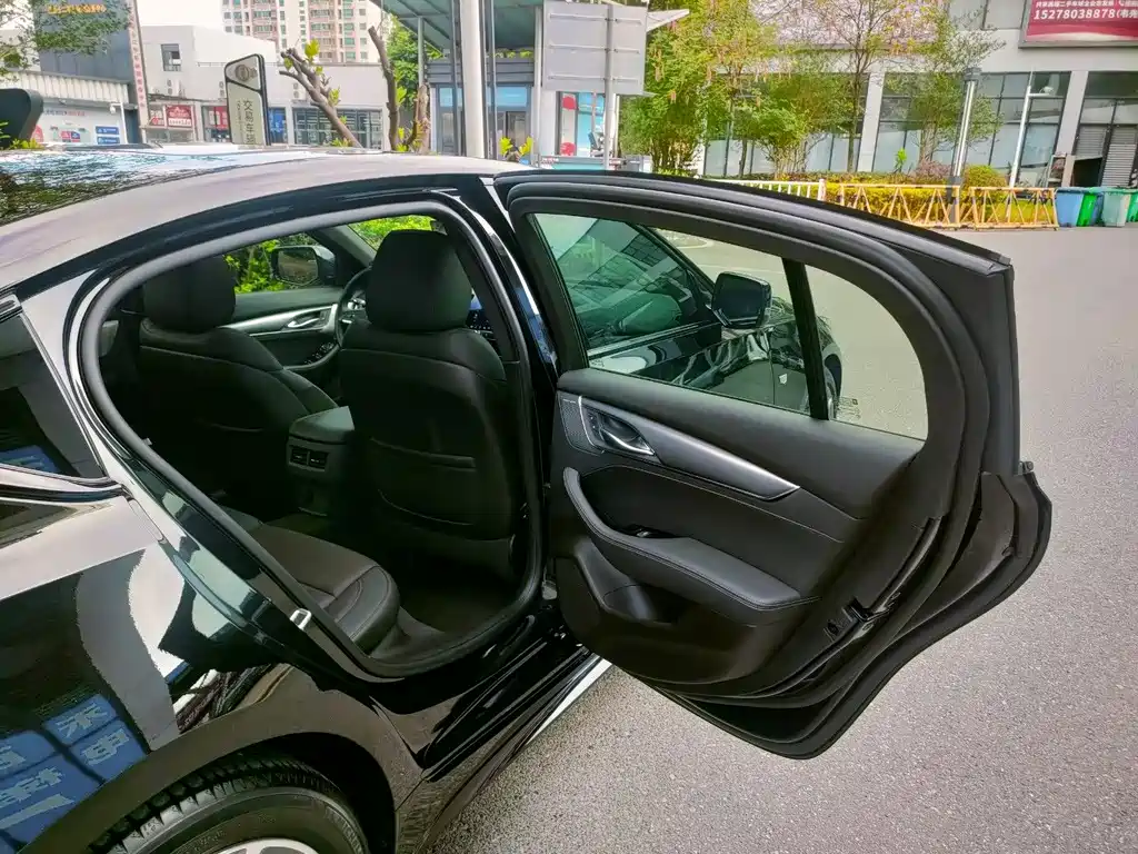 Cadillac CT5 — миниатюра 33