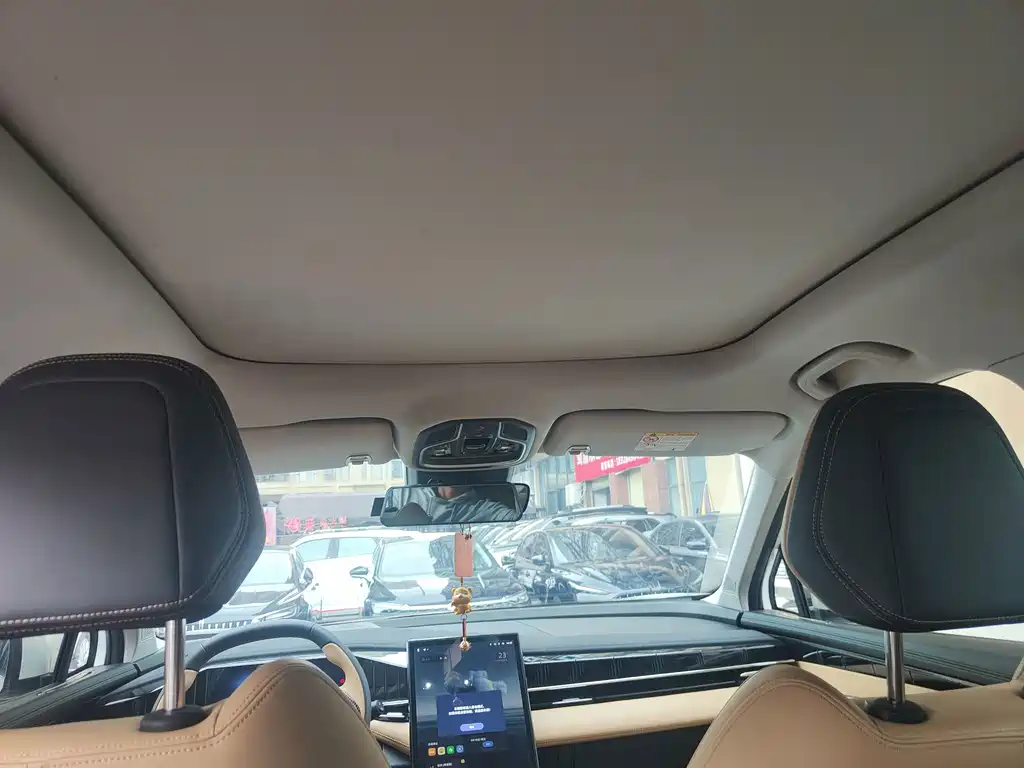 Geely Boyue L — миниатюра 6