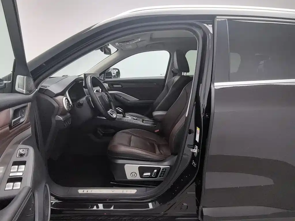 Wey Wey VV6 — миниатюра 10