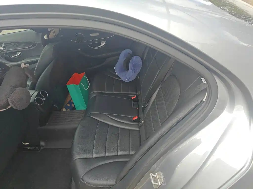 Mercedes-Benz C-Class — миниатюра 22
