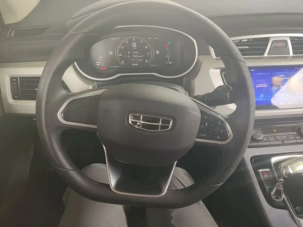 Geely Boyue — миниатюра 11