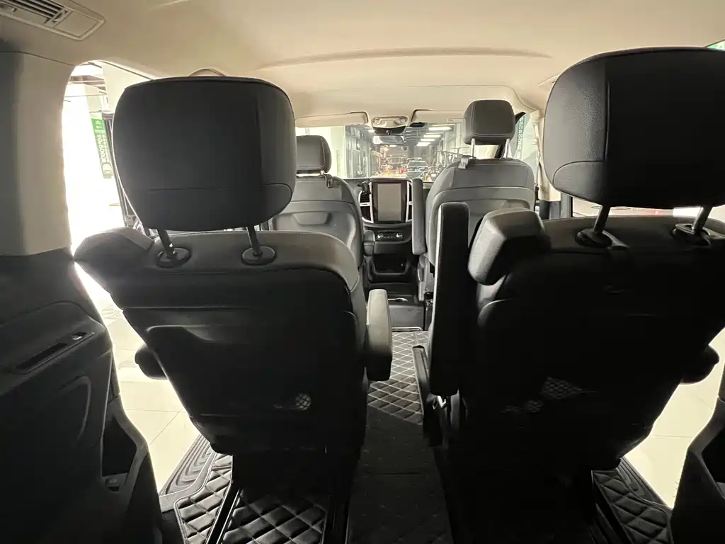 Mercedes-Benz Vito — миниатюра 24