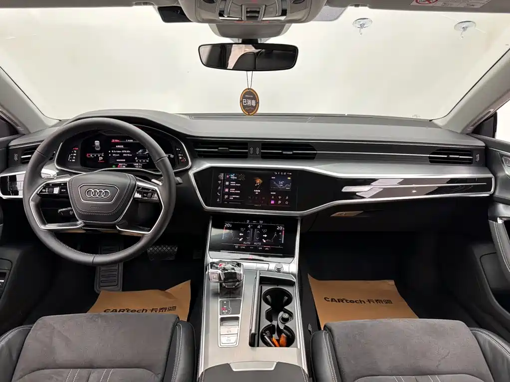 Audi A7L — миниатюра 10