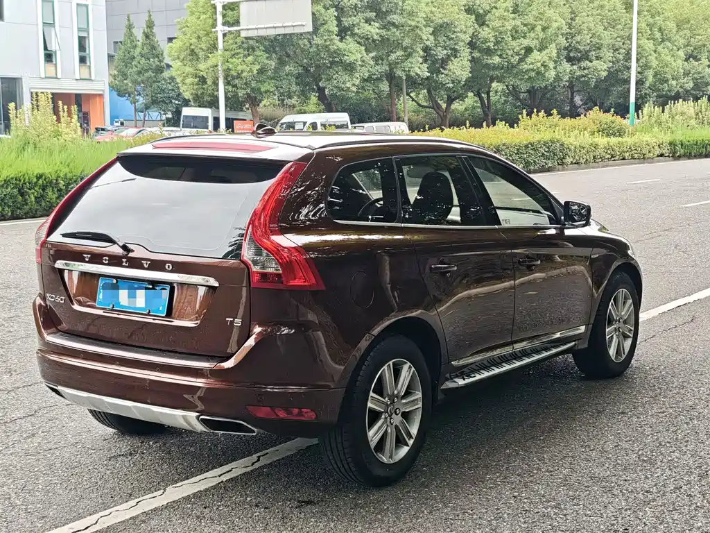 Volvo XC60 — миниатюра 30