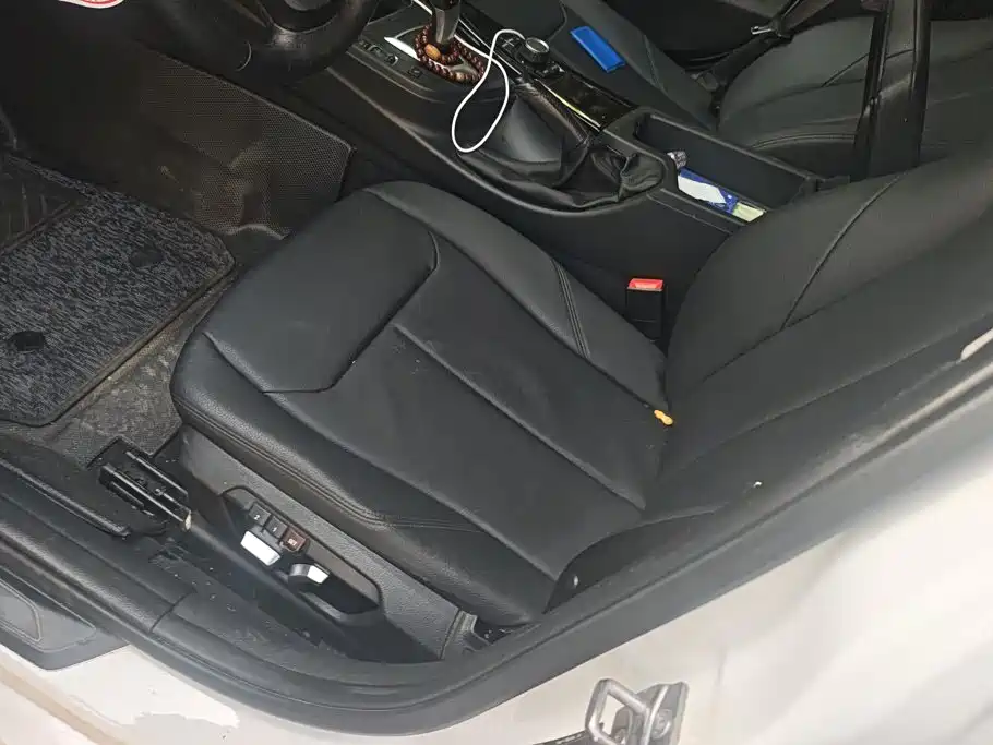 BMW 3 Series — миниатюра 9