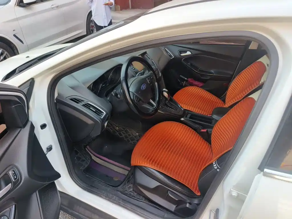 Ford Focus — миниатюра 12