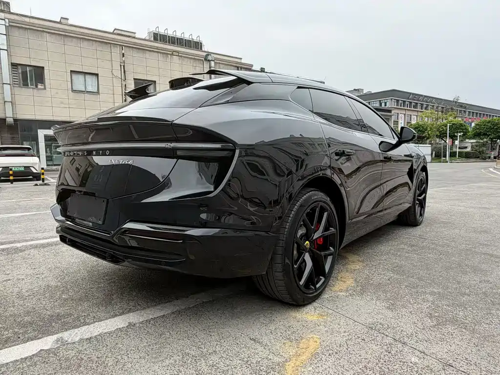Lotus Eletre — миниатюра 6