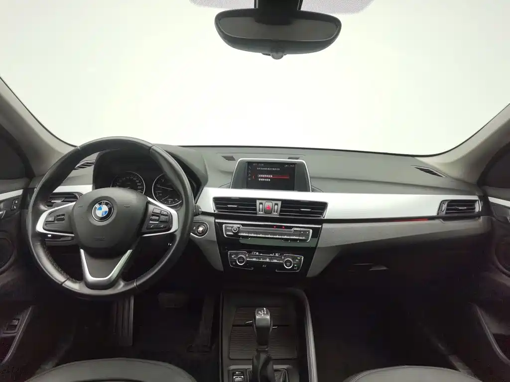 BMW X1 — миниатюра 5