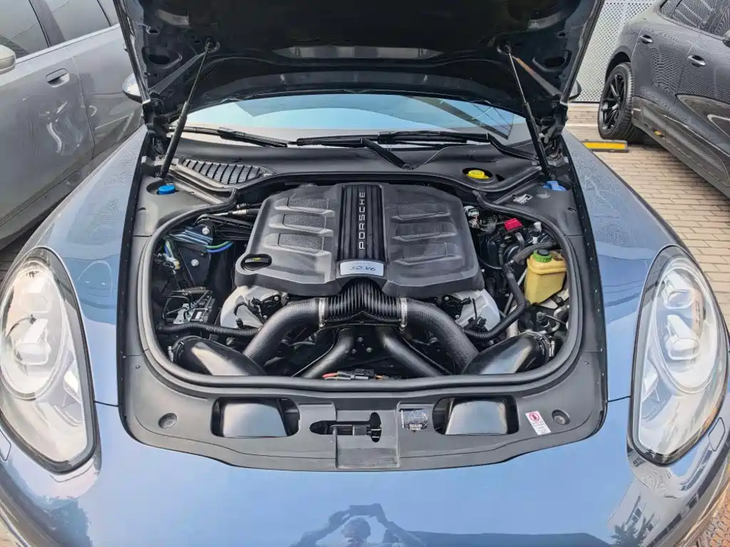 Porsche Panamera — миниатюра 9