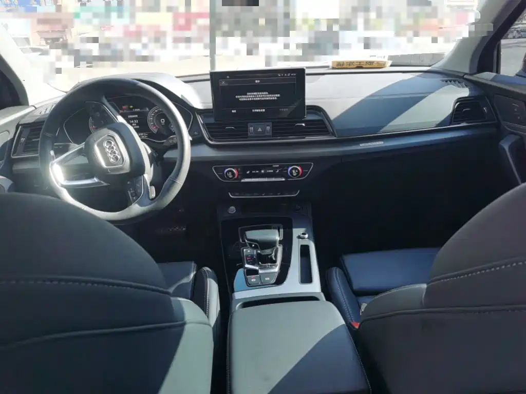 Audi Q5L — миниатюра 13