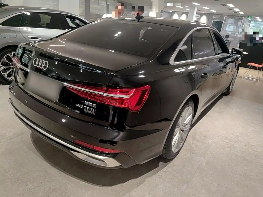 Audi A6L — миниатюра 7